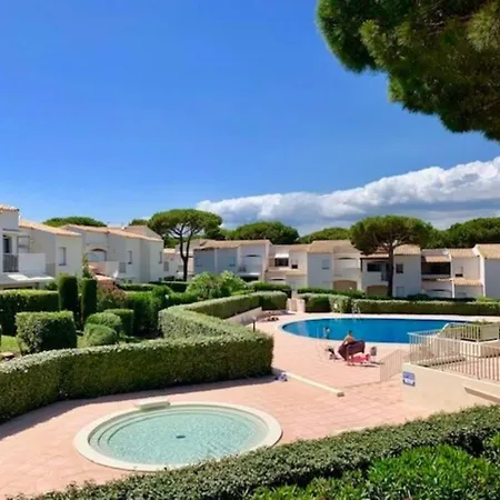 Apartment Cap D'agde Appart. 4/6 Pers. Avec Jardin, Piscine.