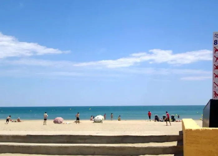 Апартаменти Cap D'agde Appart. 4/6 Pers. Avec Jardin, Piscine. *