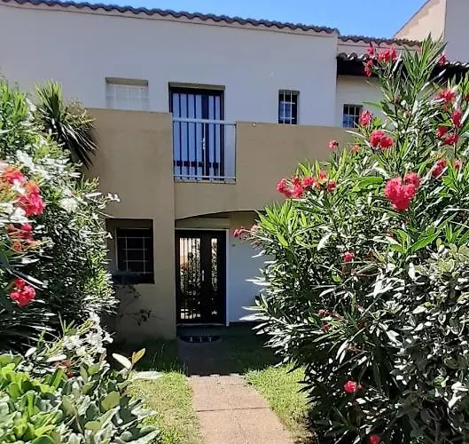 Апартаменти Cap D'agde Appart. 4/6 Pers. Avec Jardin, Piscine. Агд