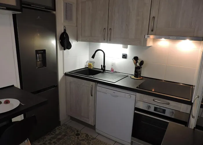 Cap D'agde Appart. 4/6 Pers. Avec Jardin, Piscine. Апартаменти